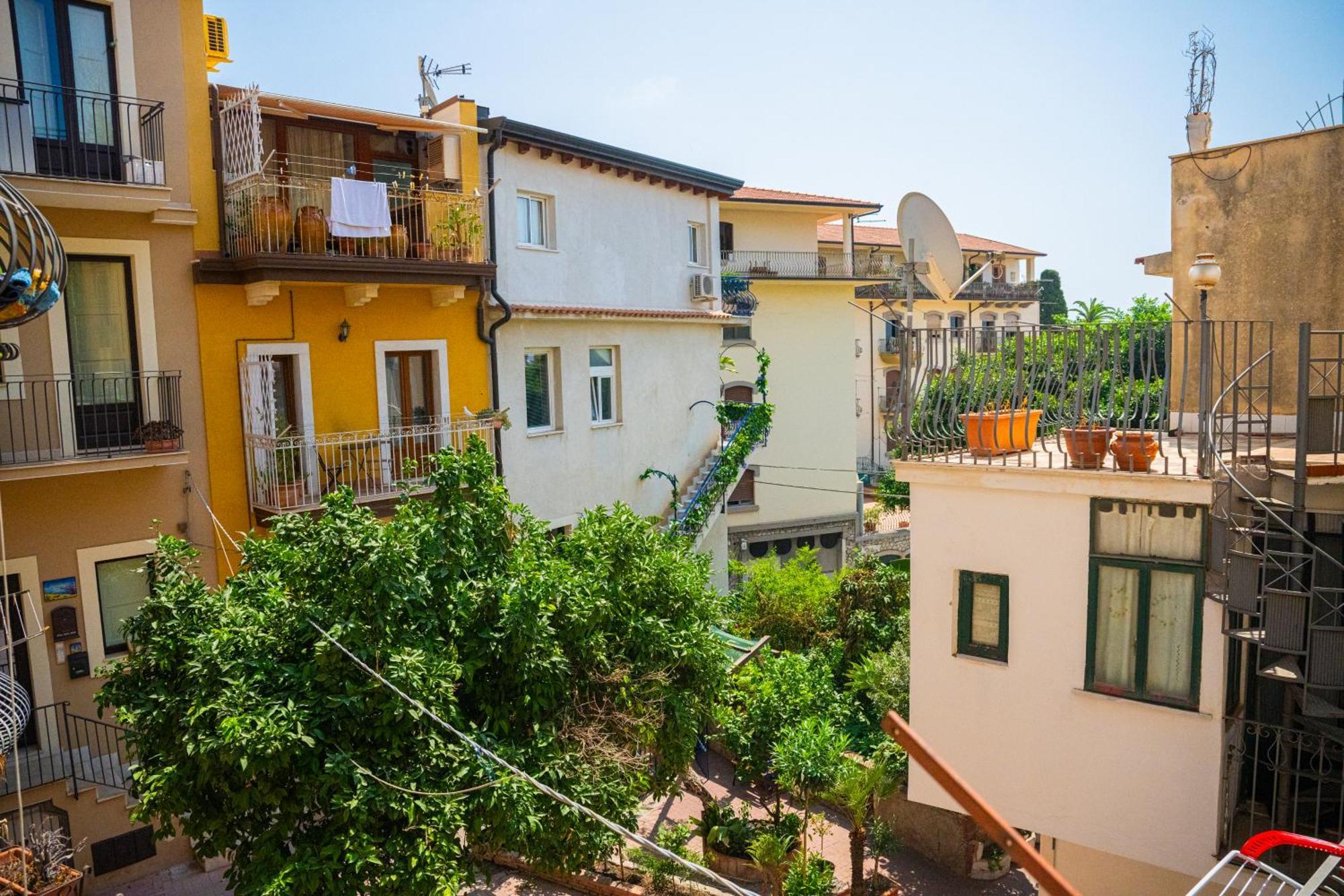 Ottaviano Apartment - Taormina Centro Eksteriør bilde
